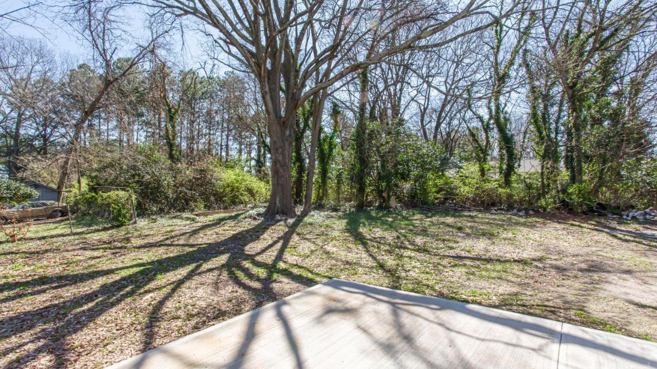 Luxe Living Near Downtown, King,smart Tv *