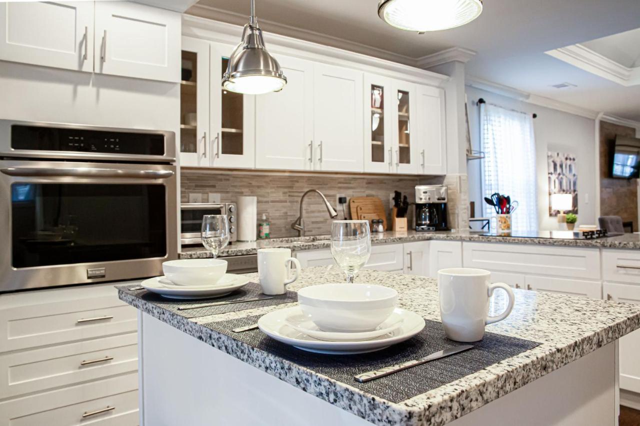 Luxe Living Near Downtown, King,smart Tv Holiday home Atlanta