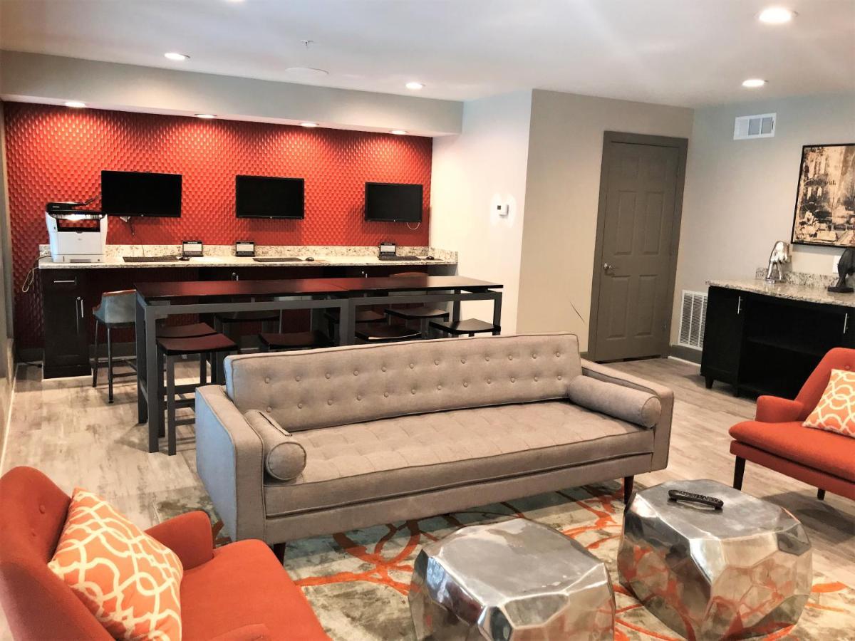 Luxe One Corporate Suites- Luxury Getaway