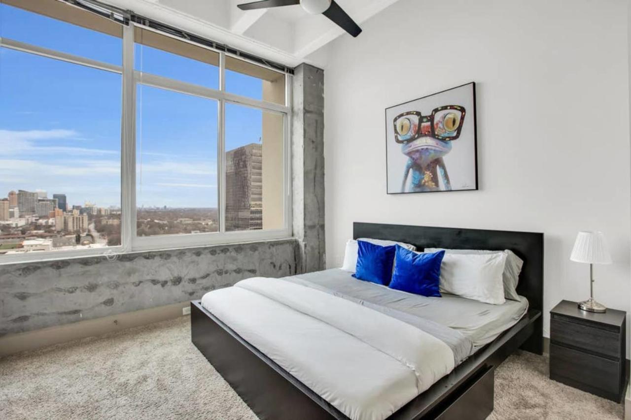 Apartment Legendary Scenic Downtown Superbowl Sky Castle *