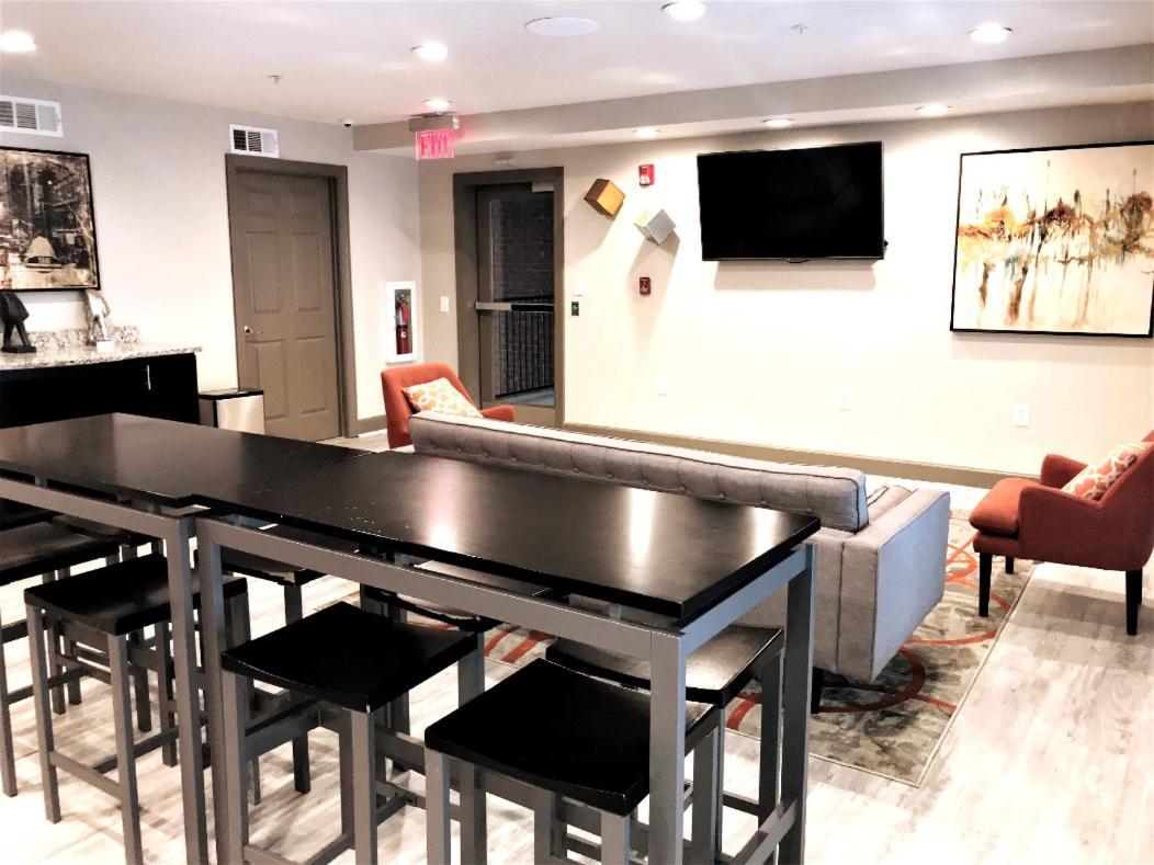 Apartment Luxe One Corporate Suites- Luxury Getaway Atlanta