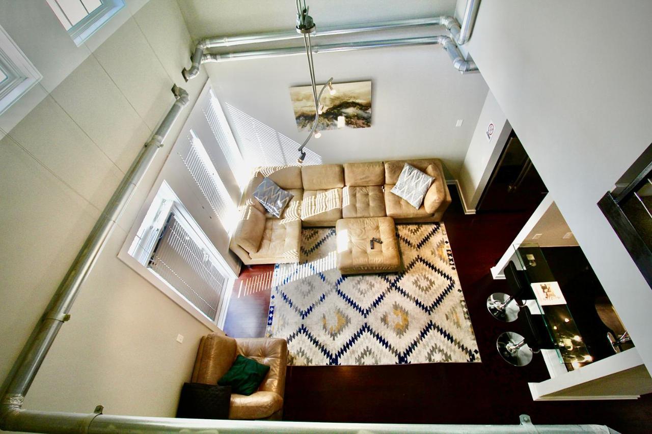 Apartment Comfy Industrial Loft 10 Star Location Photo Studio Included *