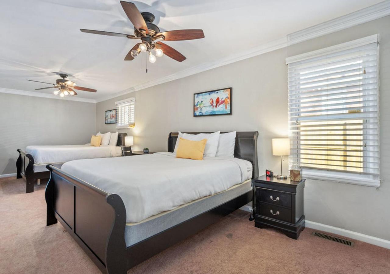 King Beds 10 Min To Atl Airport, Grady, Downtown * Atlanta
