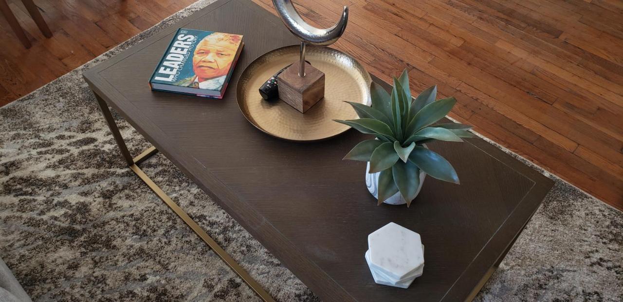 The Dobbs - Luxury Beltline Apartment