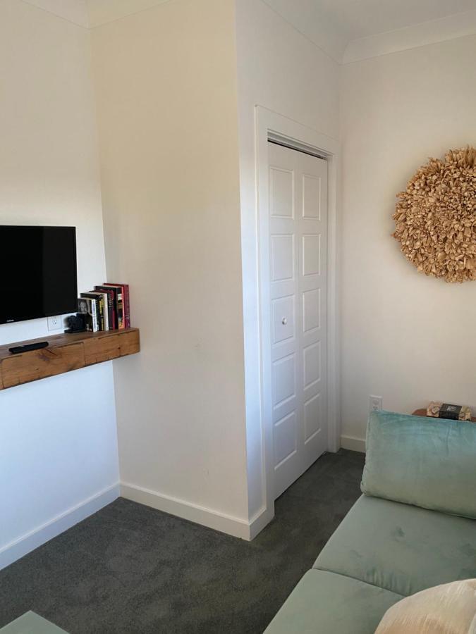 3bd Flex Townhome In Gated Community