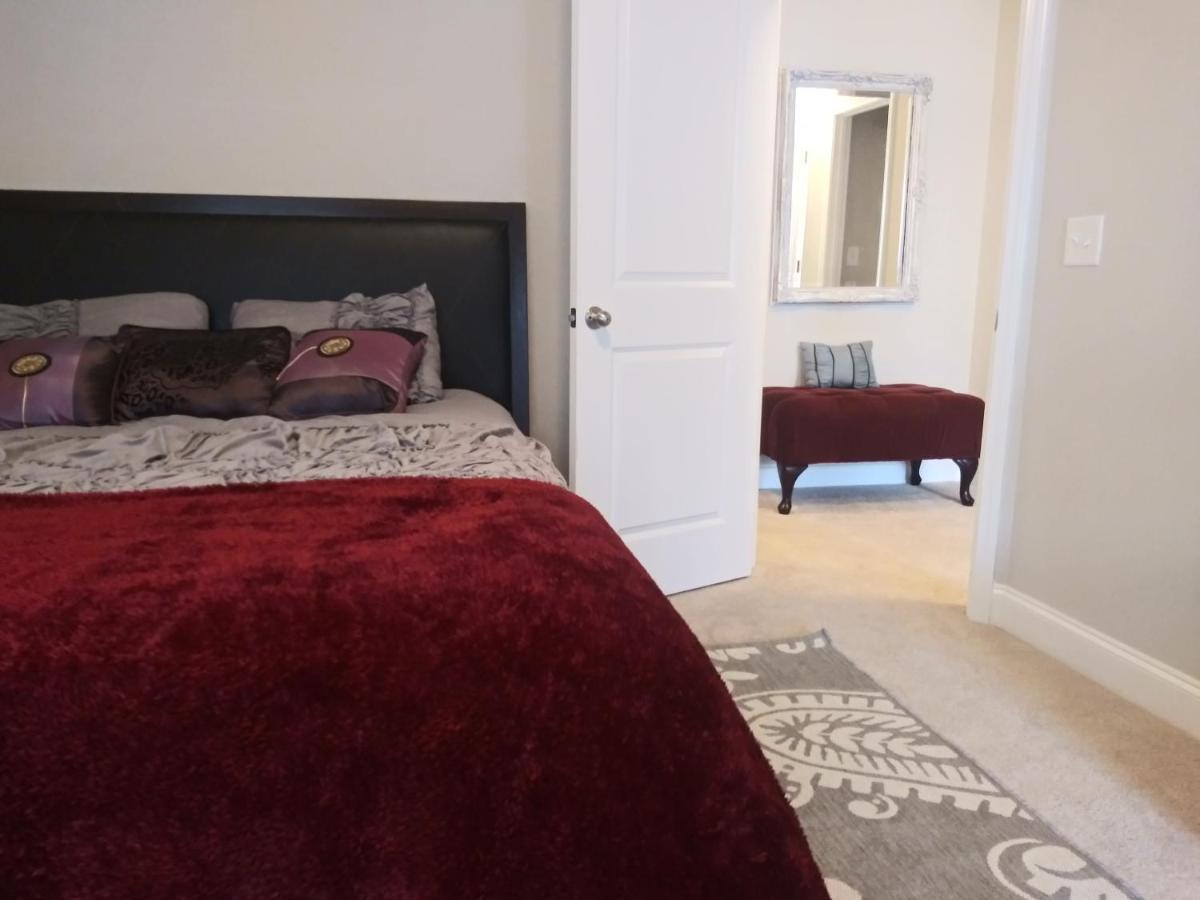 Apartment South *