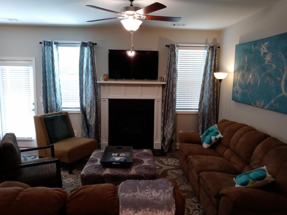 Apartment South *