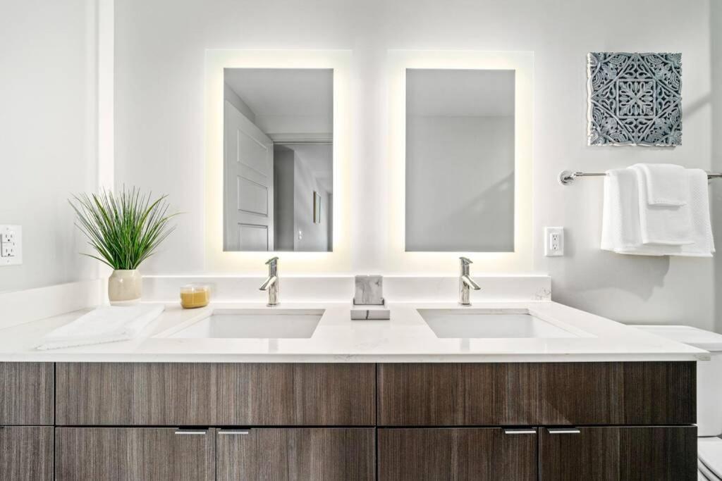 Contemporary Living In Buckhead 2bds/2ba Atlanta