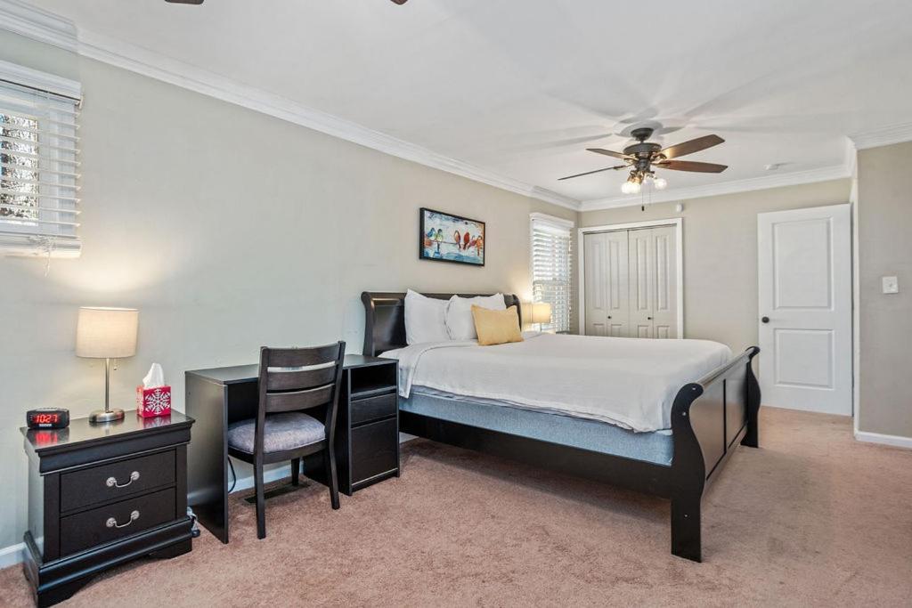 King Beds 10 Min To Atl Airport, Grady, Downtown *