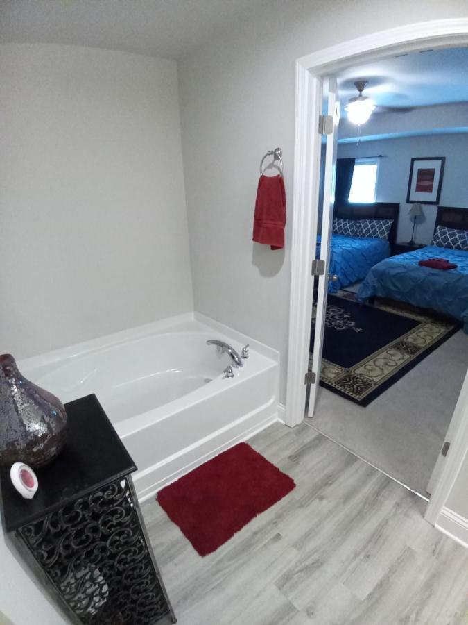 South Apartment *