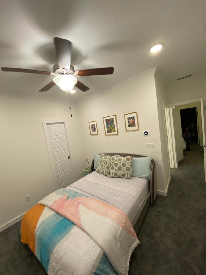 3bd Flex Townhome In Gated Community Holiday home Atlanta