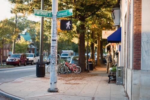 Gorgeous East Village Near Downtown Sleeps 12 5 Bedrooms Coffee Bbq Ac Parking
