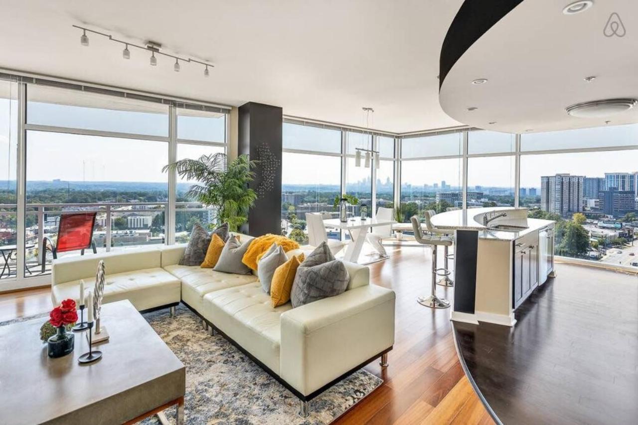 Apartment Exquisite Polished Panoramic Buckhead Penthouse-designed