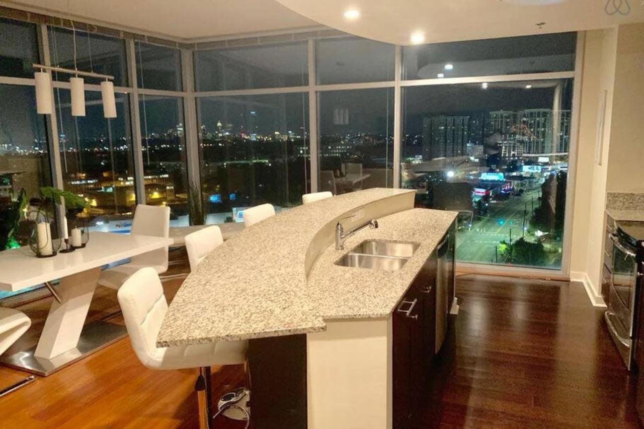 Exquisite Polished Panoramic Buckhead Penthouse-designed Atlanta