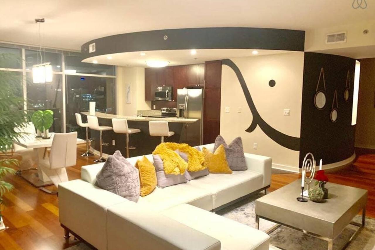Exquisite Polished Panoramic Buckhead Penthouse-designed * Atlanta
