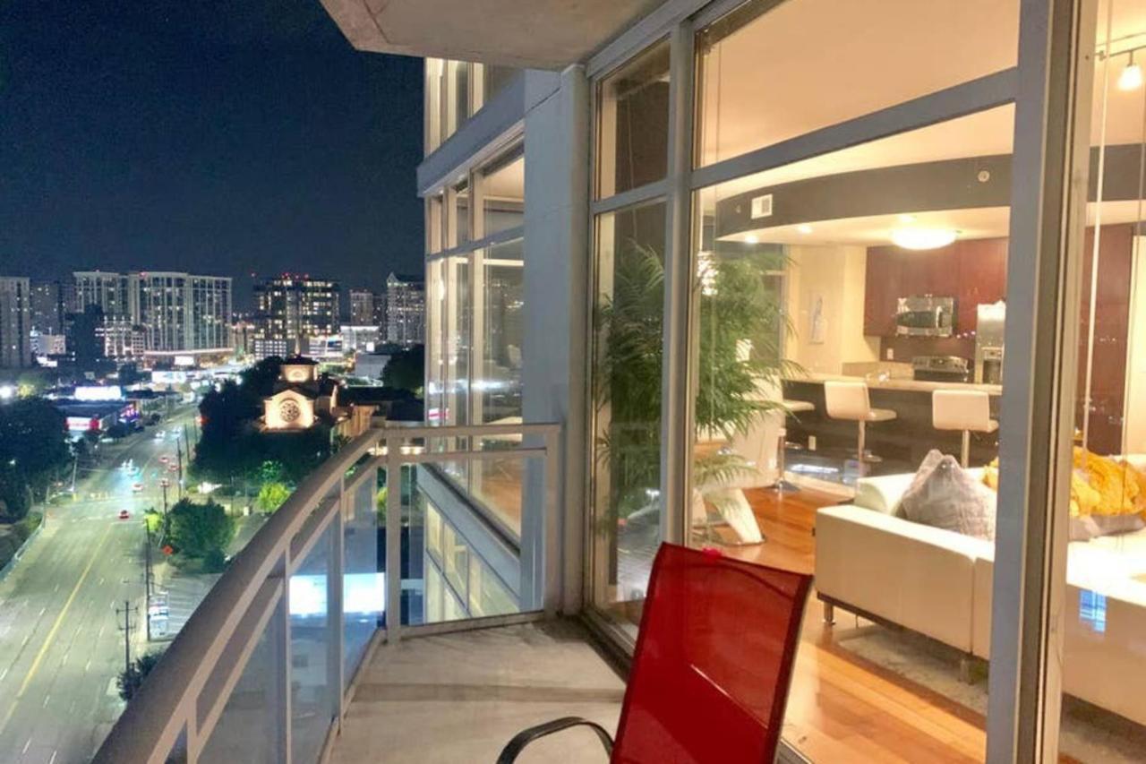 Exquisite Polished Panoramic Buckhead Penthouse-designed Apartment Atlanta