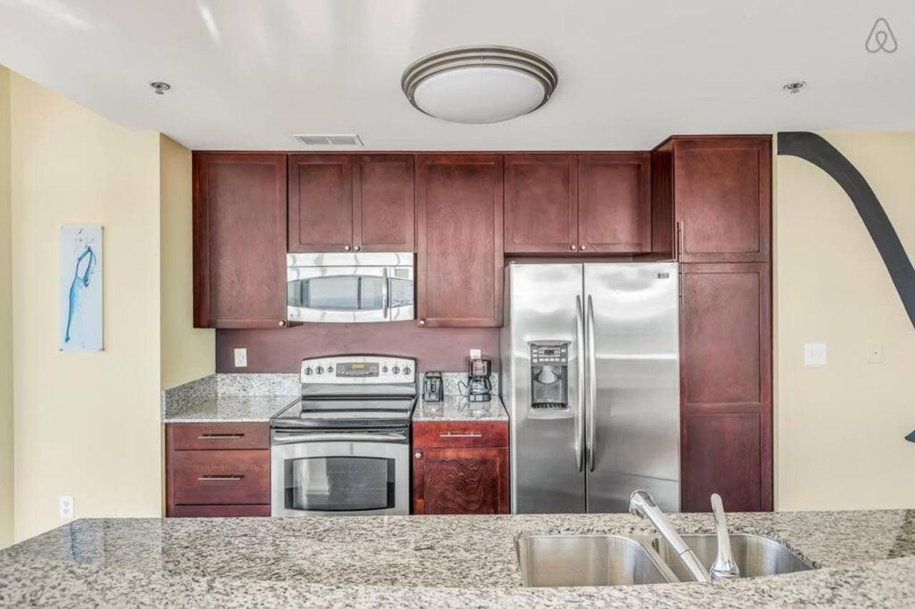Exquisite Polished Panoramic Buckhead Penthouse-designed *