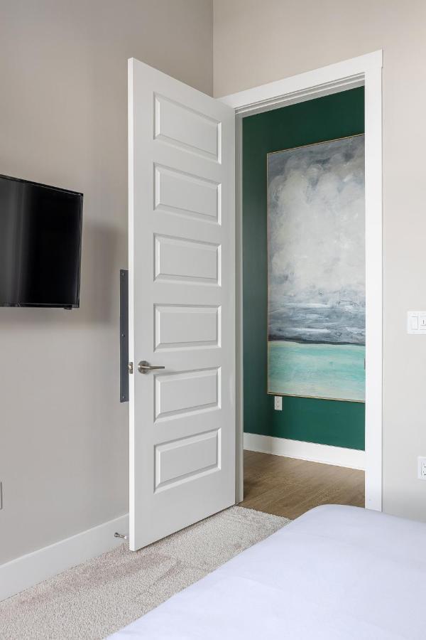 Stylish Tranquil Buckhead Hideaway Apartment Atlanta