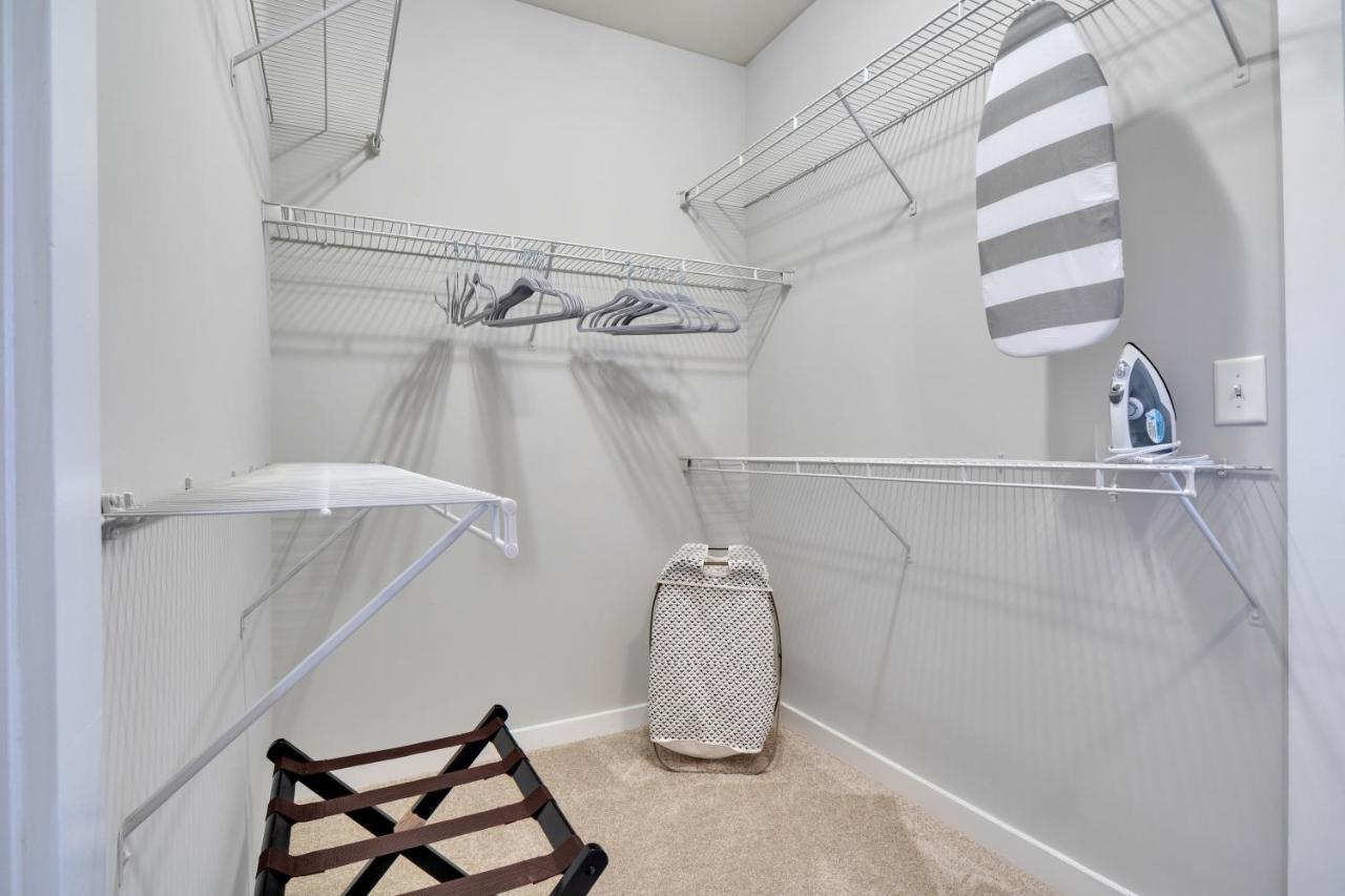 Apartment Private On Atlanta's Beautiful Beltline Trail- Includes Free Parking