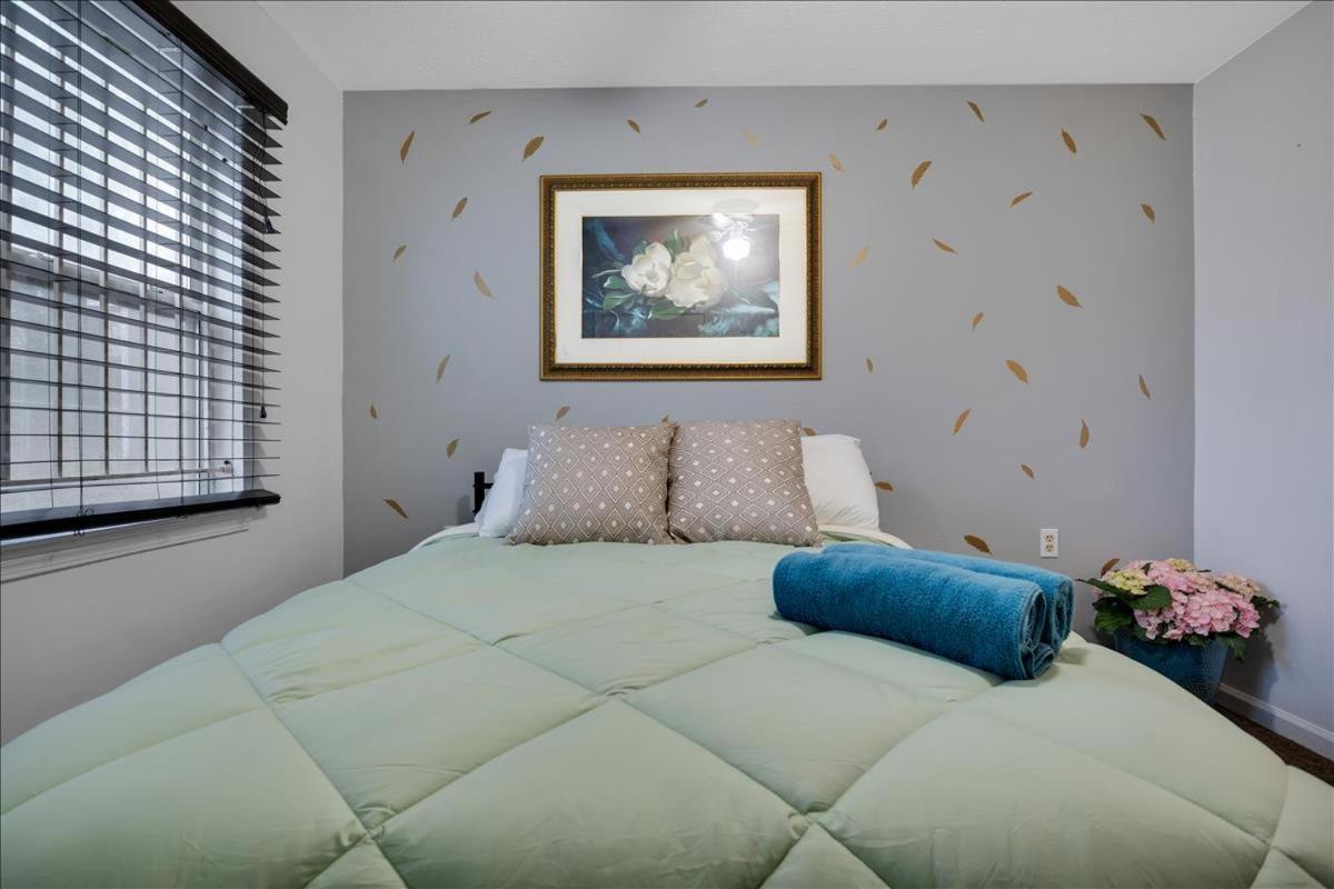 Villa Your Serene, Green Villa!