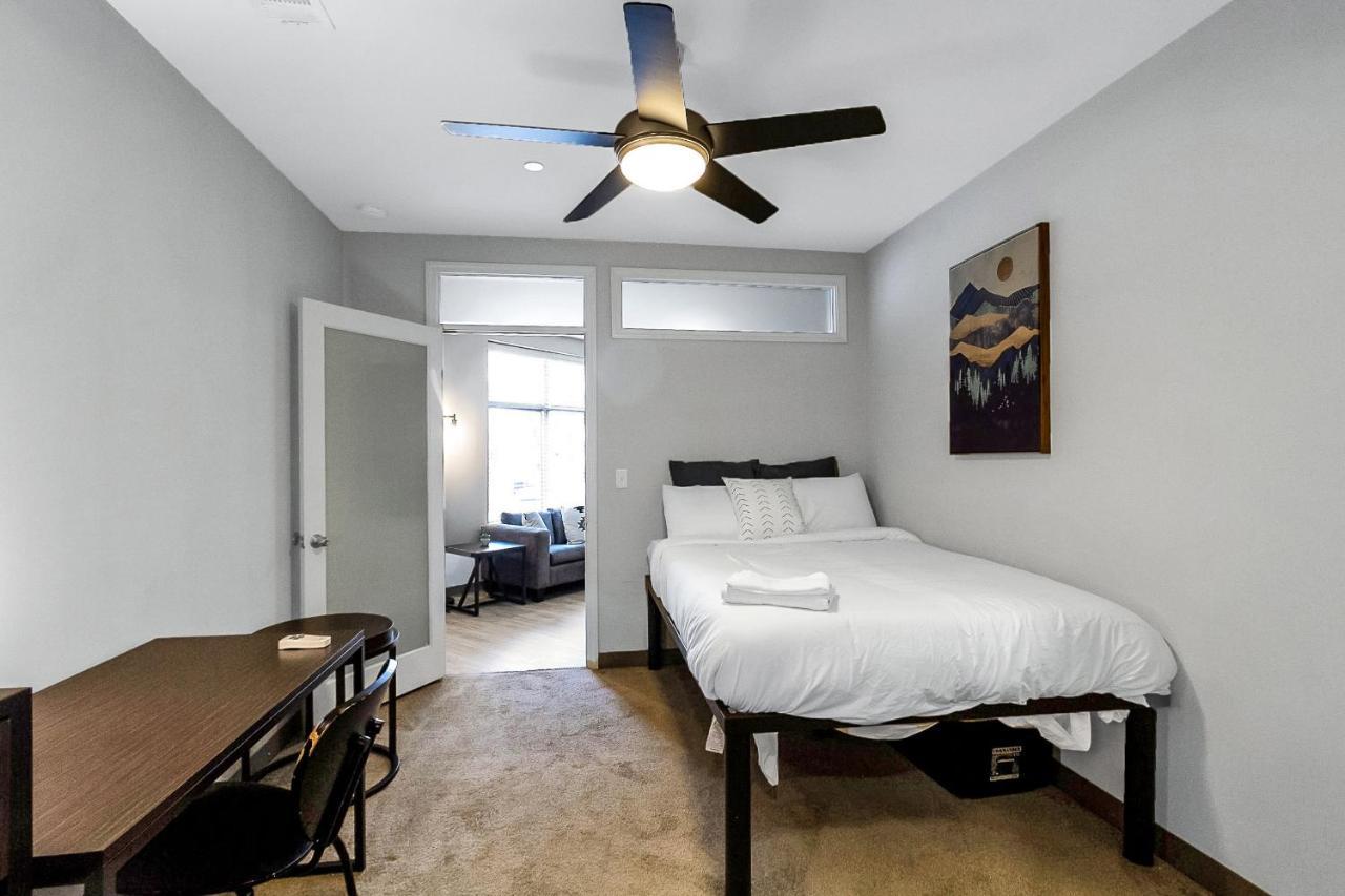 The At Edgewood Apartment