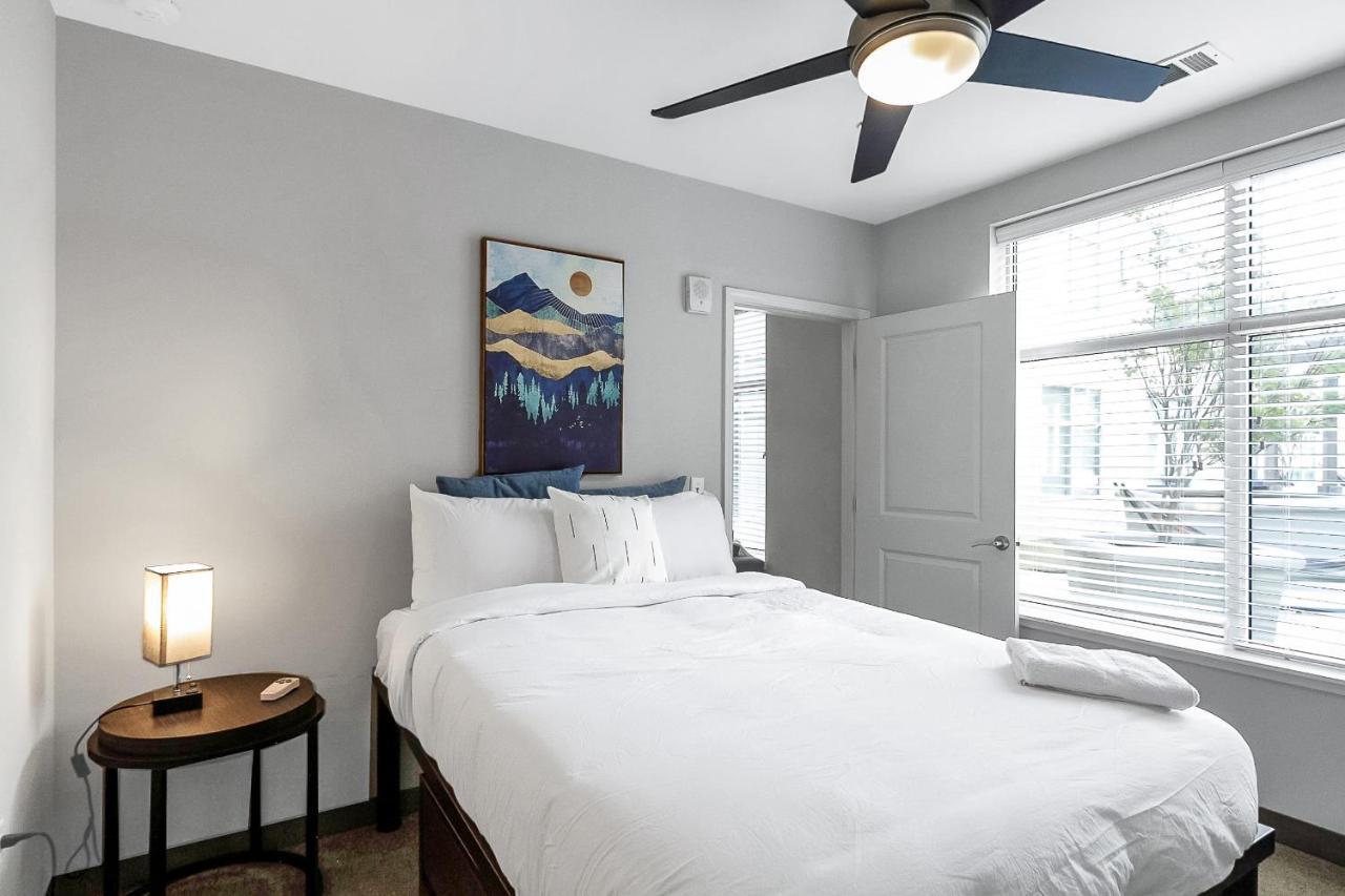 The At Edgewood *