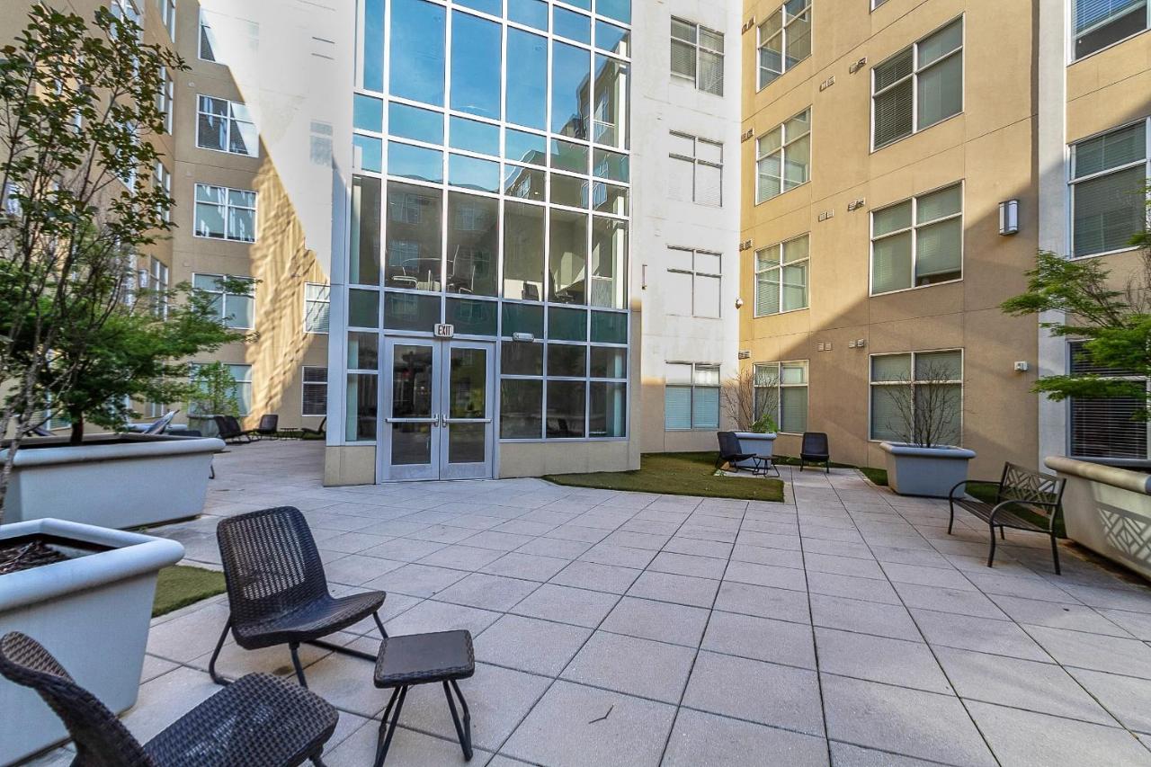 The At Edgewood Apartment *