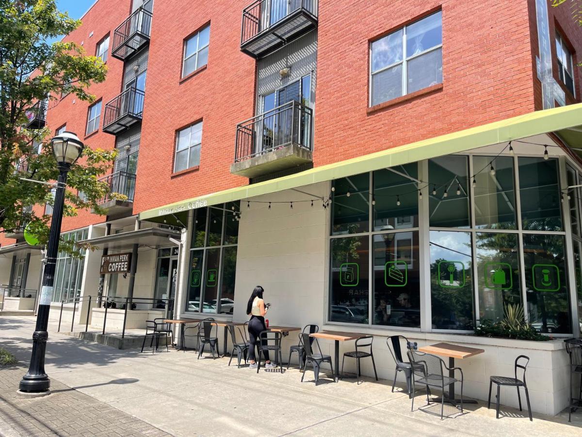 Apartment Private On Atlanta's Beautiful Beltline Trail- Includes Free Parking Atlanta