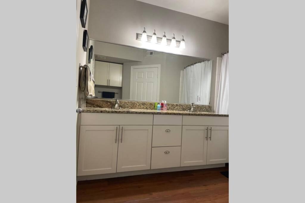 Midtown Beautiful Luxury * Atlanta