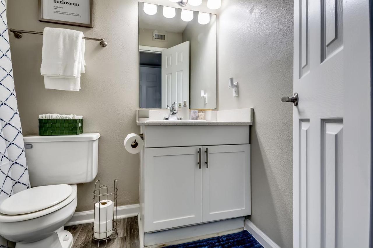 Apartment Luxury Atlanta Condo