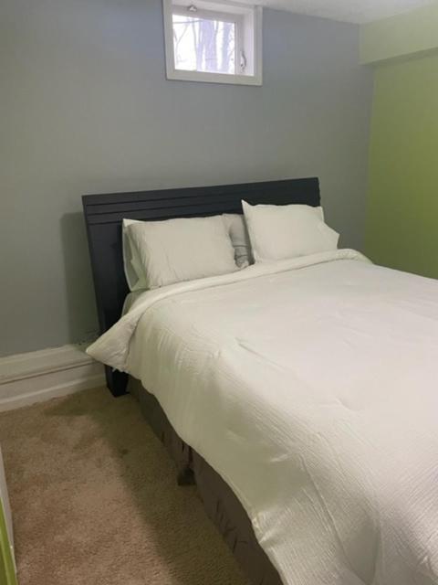 Holiday home Over 1 Acre Private 3 Bedroom Home 10 Minutes From Buckhead Atlanta