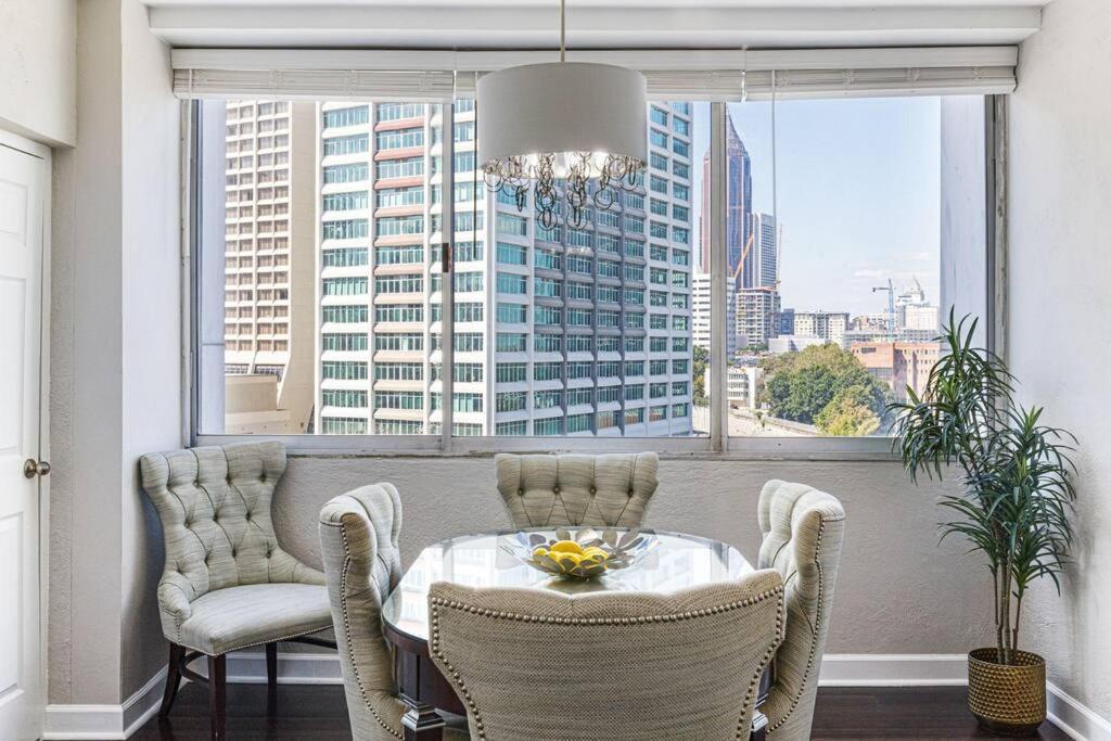 Apartment 1001 Free Parking, 2 Bd, Modern Dtw, Great Wifi Atlanta