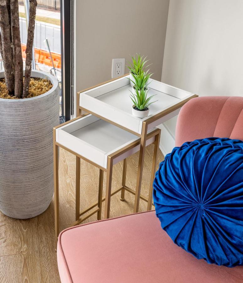 Poshly Pastel Buckhead Paradise Apartment Atlanta