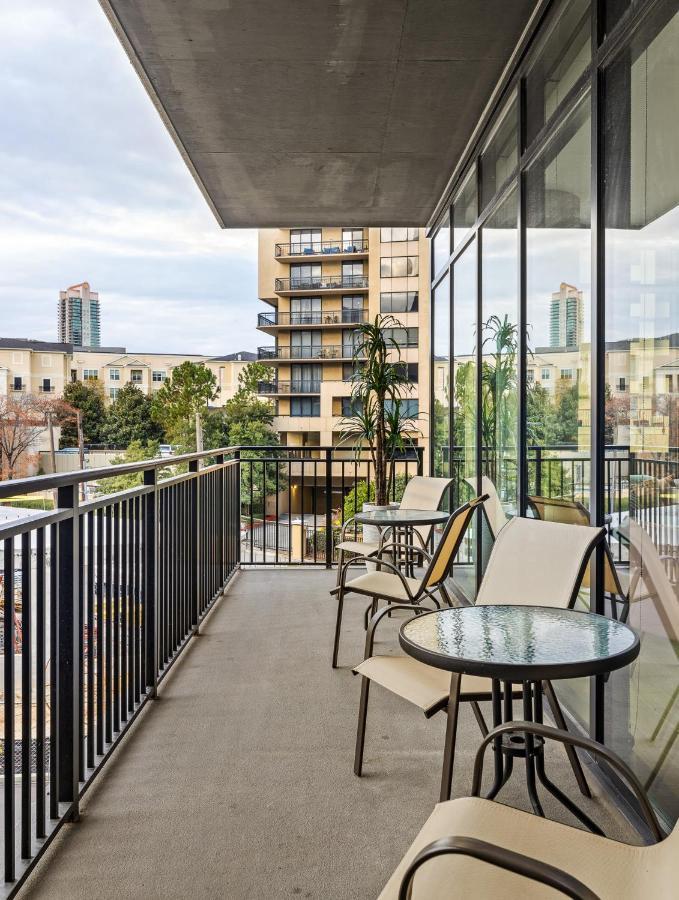 Apartment Poshly Pastel Buckhead Paradise *
