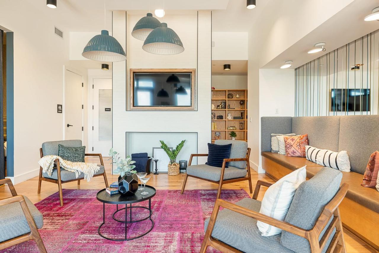 Poshly Pastel Buckhead Paradise Atlanta