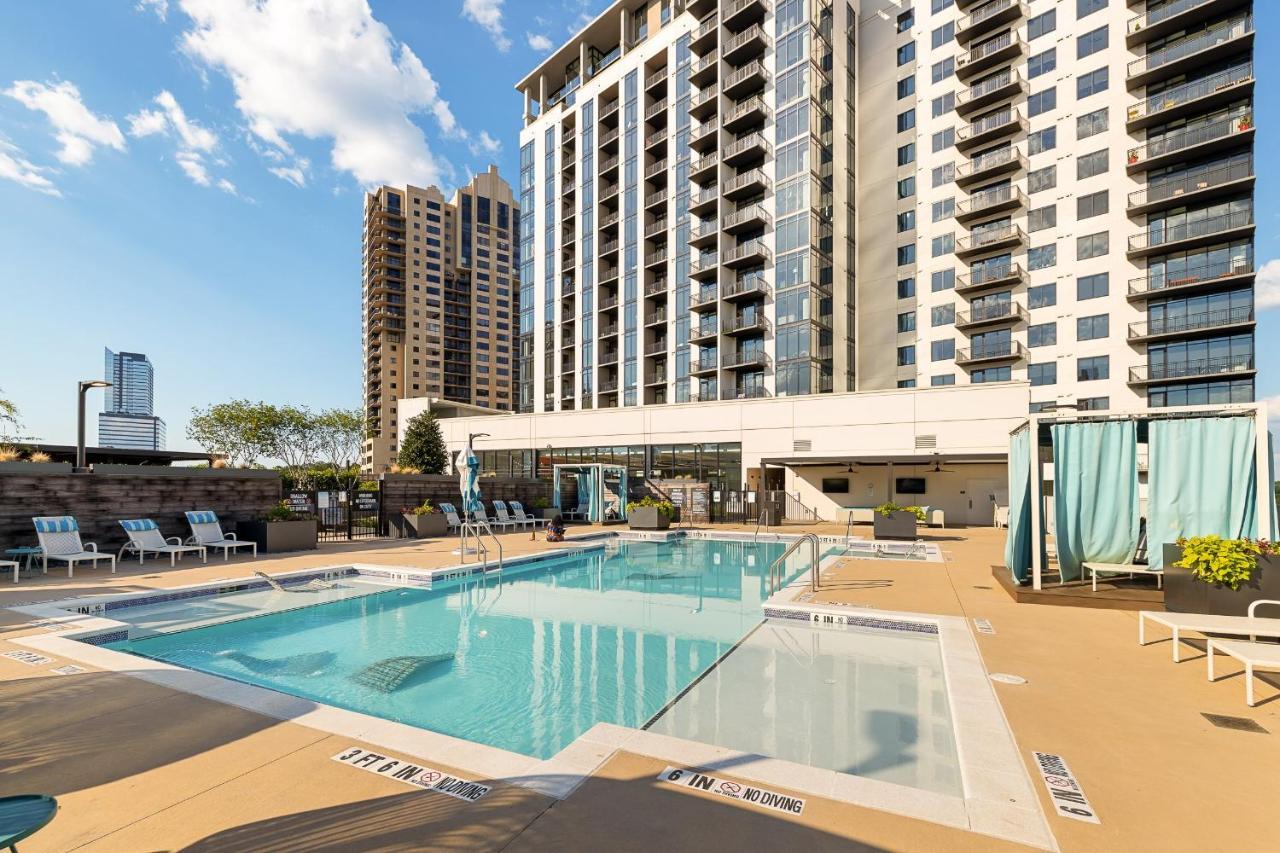 Poshly Pastel Buckhead Paradise *