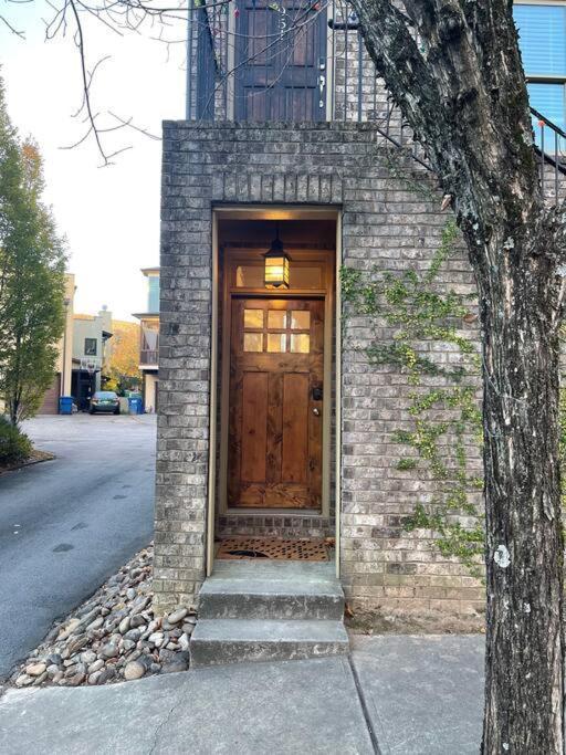 Private Studio-steps To Beltline-short/long Term Apartment