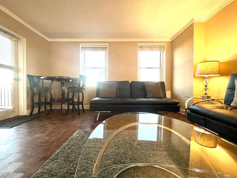 O - Luxury Penthouse Downtown Phenomenal Views *