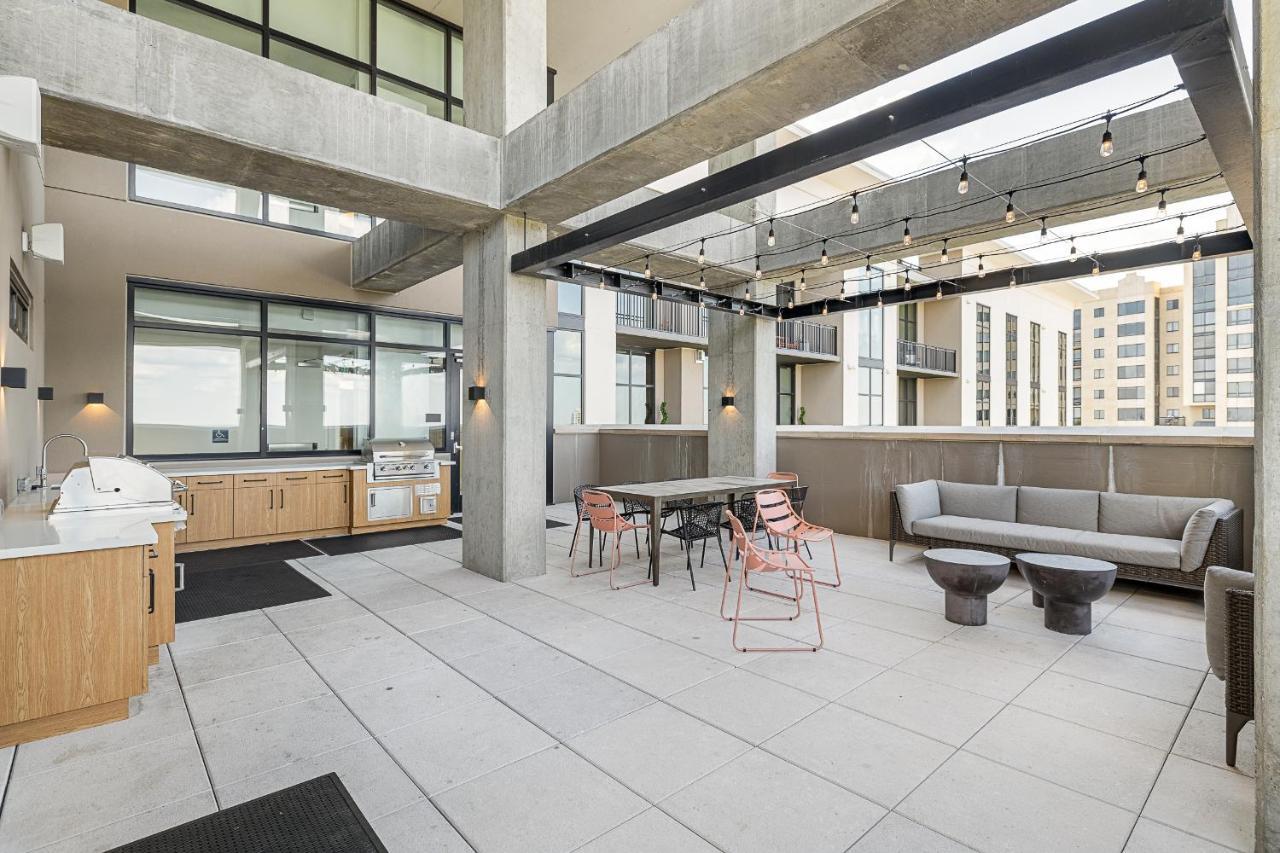 Apartment Stylish Tranquil Buckhead Hideaway *