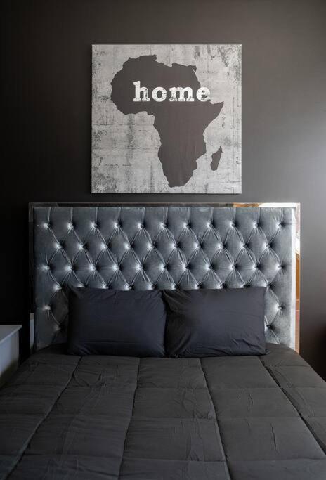 African Kingdom Loft Apartment Atlanta