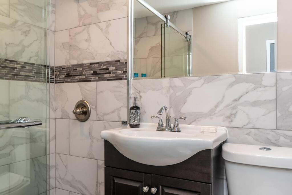 Heart Of Downtown 2Bd 1Free Parking View! Lm1008 Apartment *