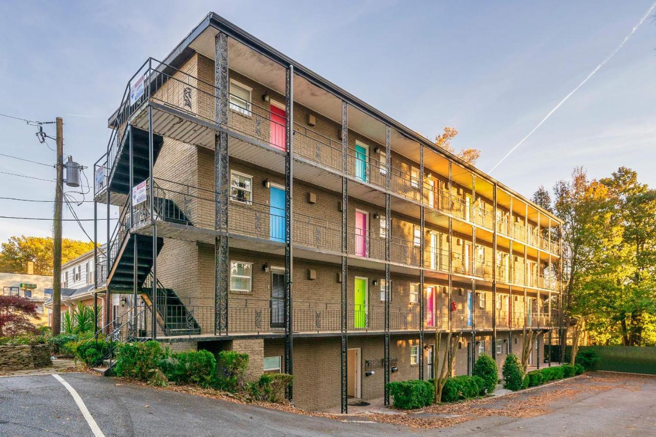 Local And Colorful Studio With Parking In Top Location Atlanta