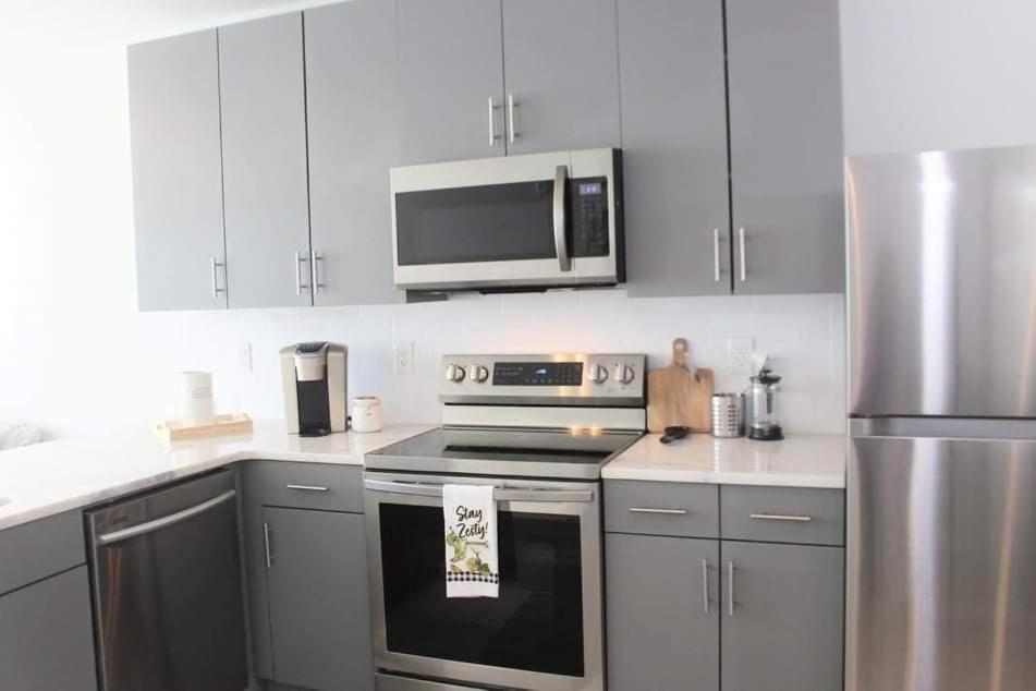Luxury 1brmapt With Skyline Rooftop Access Apartment Atlanta