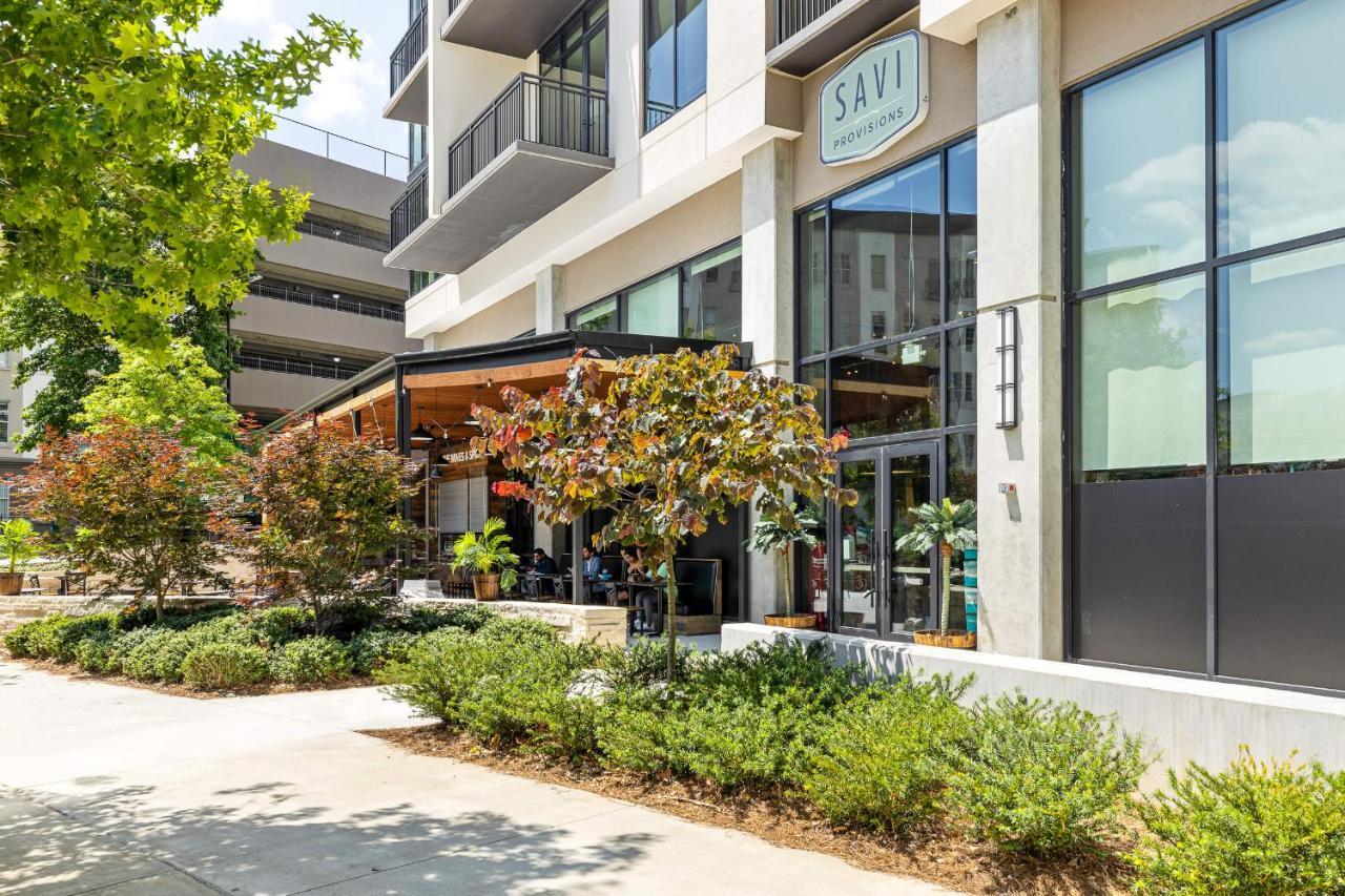 Remarkably Cultivated Buckhead Apartment Atlanta