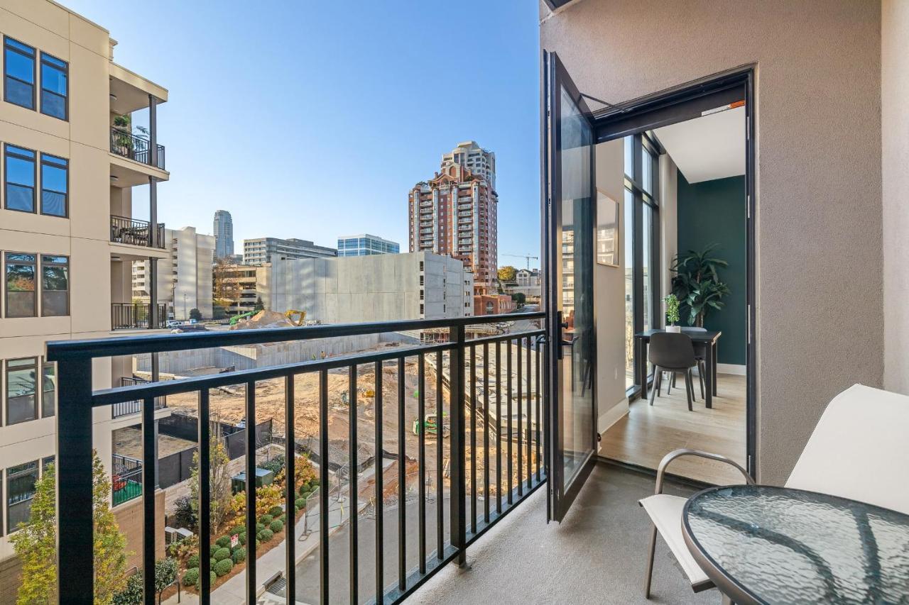 Remarkably Cultivated Buckhead Apartment