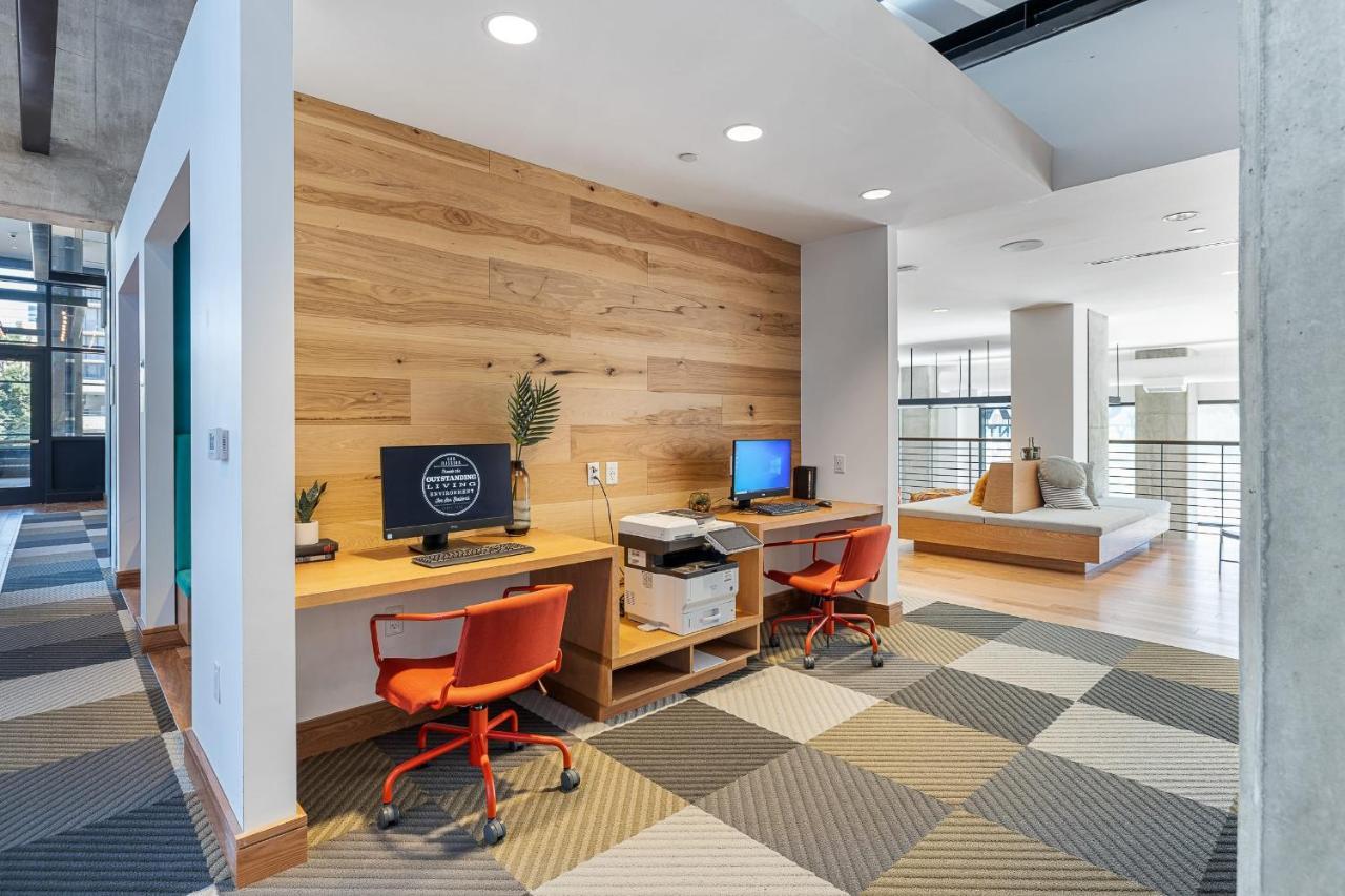 Remarkably Cultivated Buckhead Apartment Atlanta