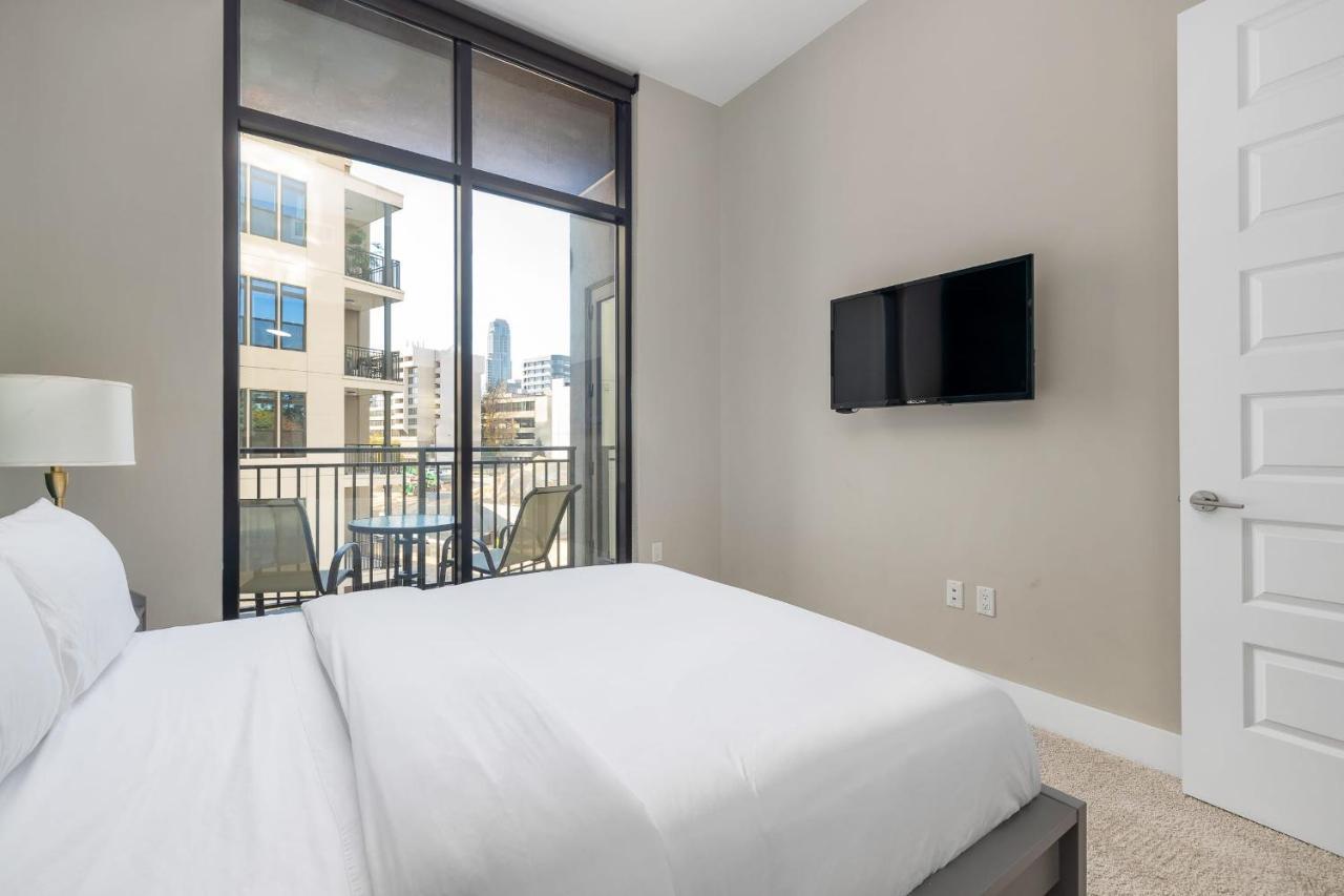 Apartment Remarkably Cultivated Buckhead