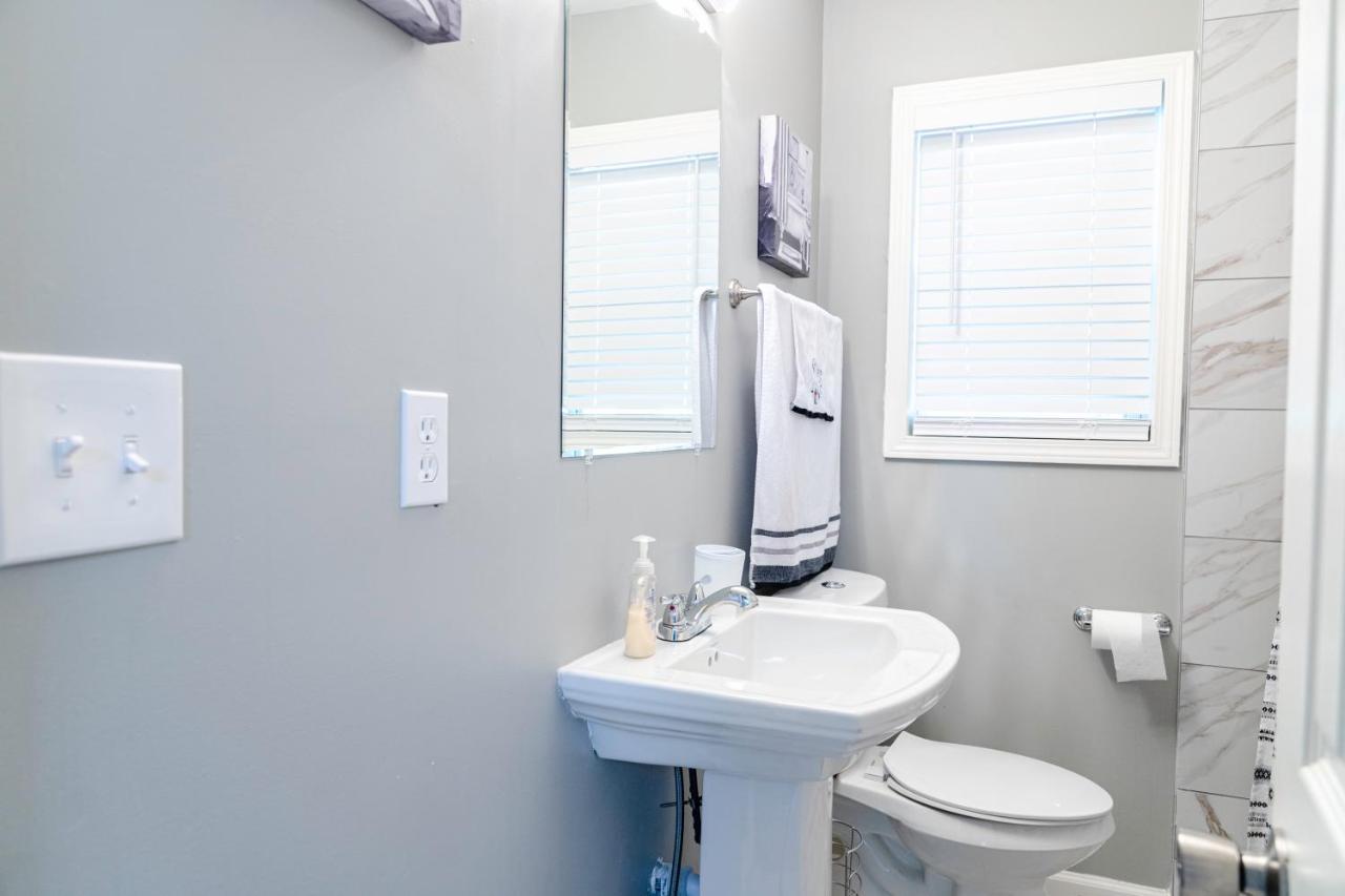 Newly Renovated Hidden Gem *