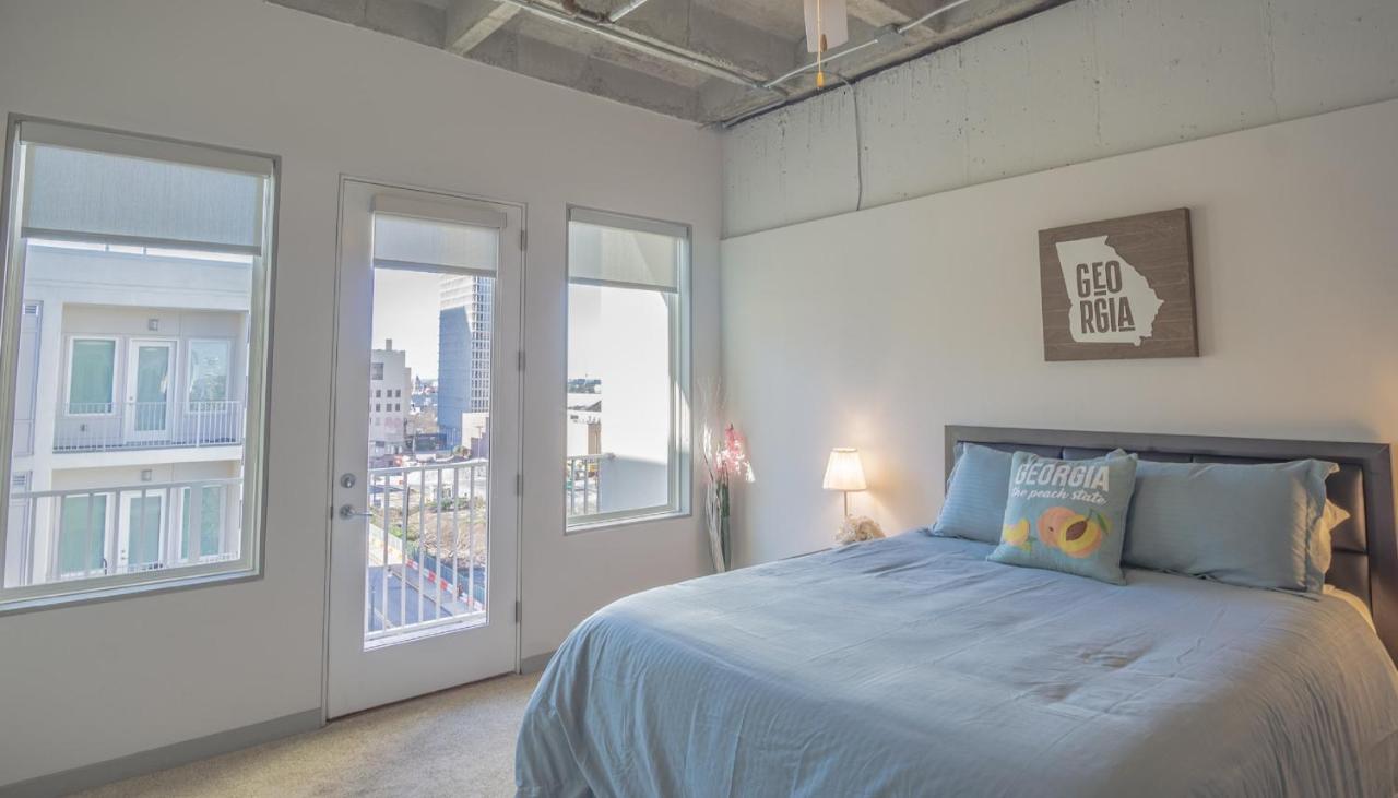 Apartment 2br Fully Furnished - Great Location In Midtown Apts