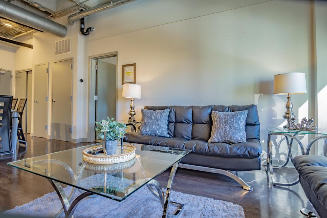 2br Fully Furnished - Great Location In Midtown Apts Apartment *